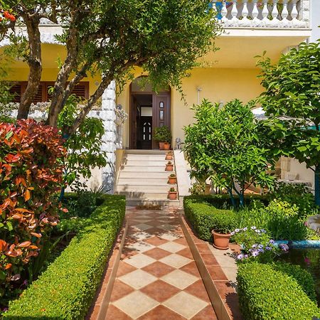 Villa Nada In Fazana - Near The Beach Dış mekan fotoğraf